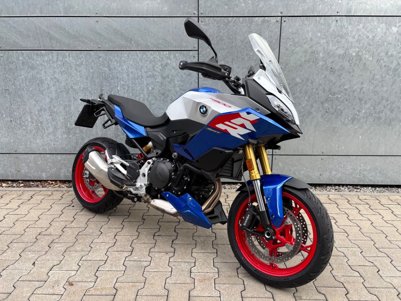 Fahrzeugabbildung BMW F 900 XR Sport 2 Pakete