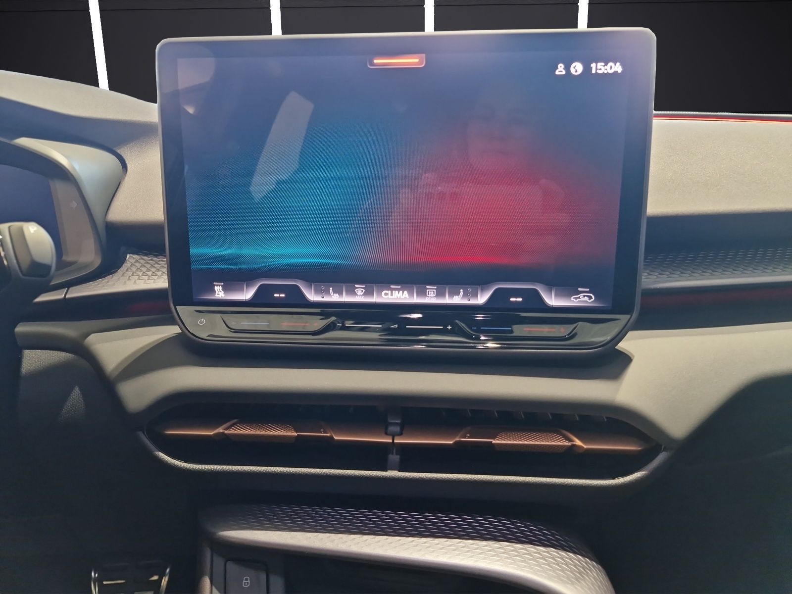 Fahrzeugabbildung CUPRA Terramar 1.5 e-Hybrid America's Cup Limited Edit