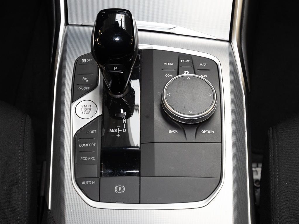 BMW 320 - Bild 8