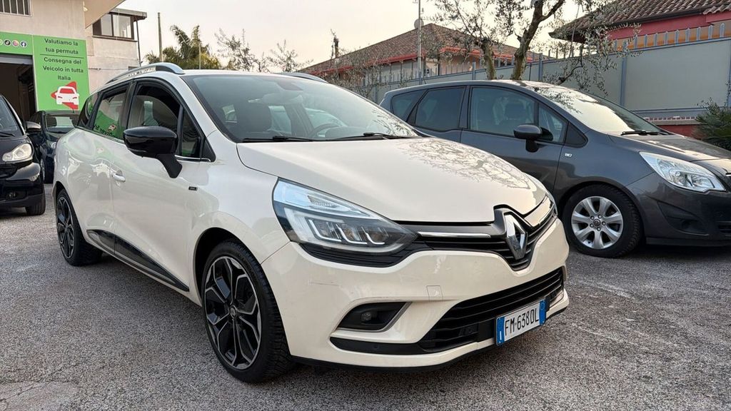Image of Renault Clio