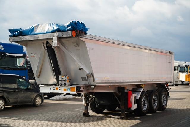 Benalu WYWROTKA · 27 m3 · ALUMINIOWA · OŚ PODNOSZONA