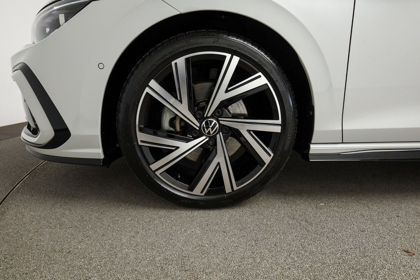 Volkswagen Golf - Bild 9