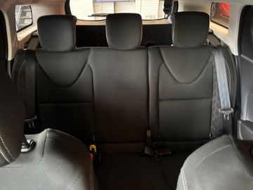 MYAUTOCENTER – Gebraucht- und Jahreswagen mit Werkstattservice in Pfaffenhofen Renault Clio IV Grandtour *TÜV:428*TEMPO*NAVI*PDC*KLIMA