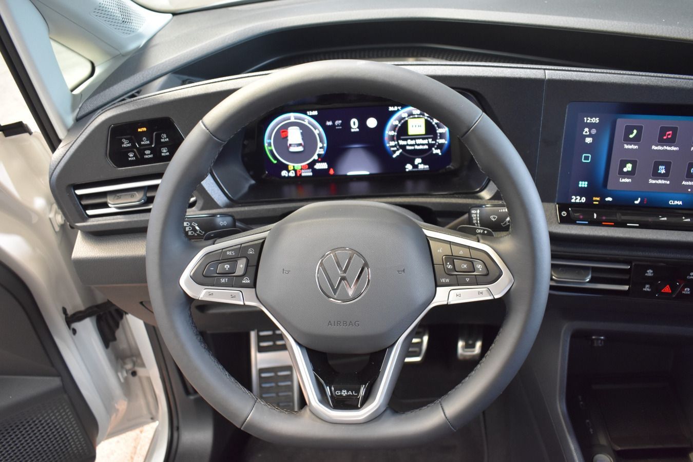 Volkswagen Caddy Maxi - Bild 11