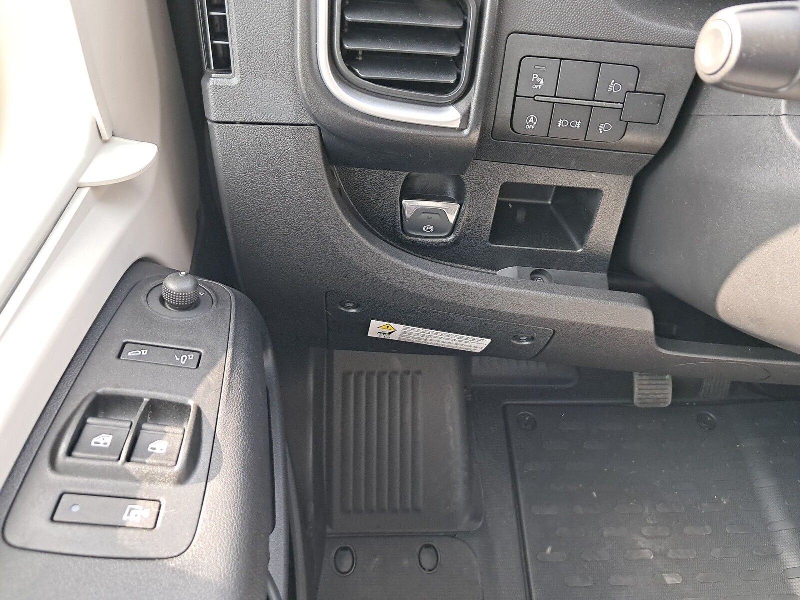 Fahrzeugabbildung Pössl Summit Shine 600 LR Citroen 180 PS Autom.