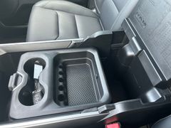 Fahrzeugabbildung Dodge RAM 1500 5,7L V8 Hemi 4x4 AHK Navi Leder Kamera