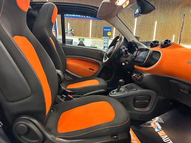 Smart ForTwo cabrio *2. Hand*Klima*SHZ*AHK*Kamera*Navi