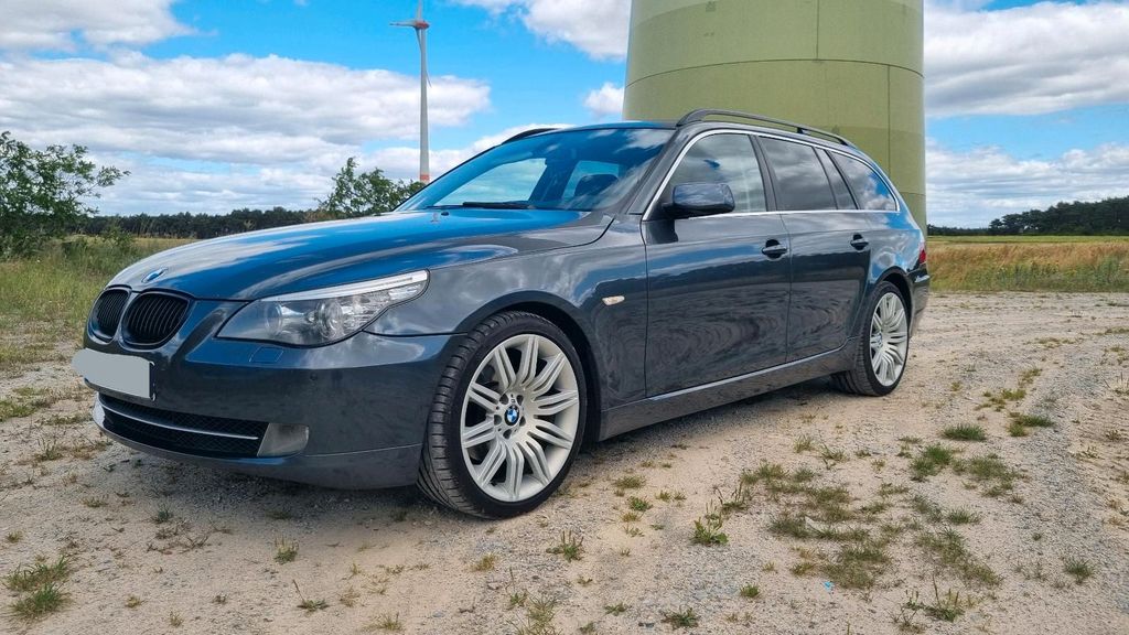 Image of BMW 525