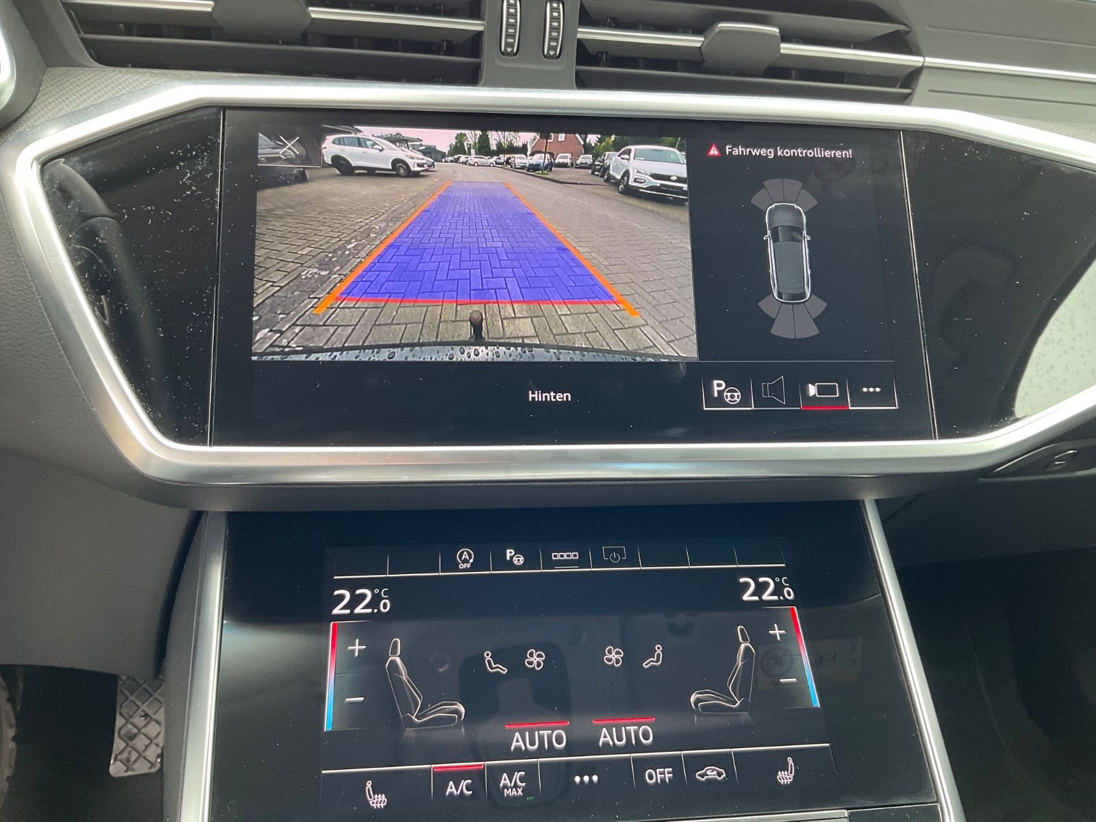 Fahrzeugabbildung Audi A6 Avant 40 TDI quattro S tronic,Kamera,AHK,ACC
