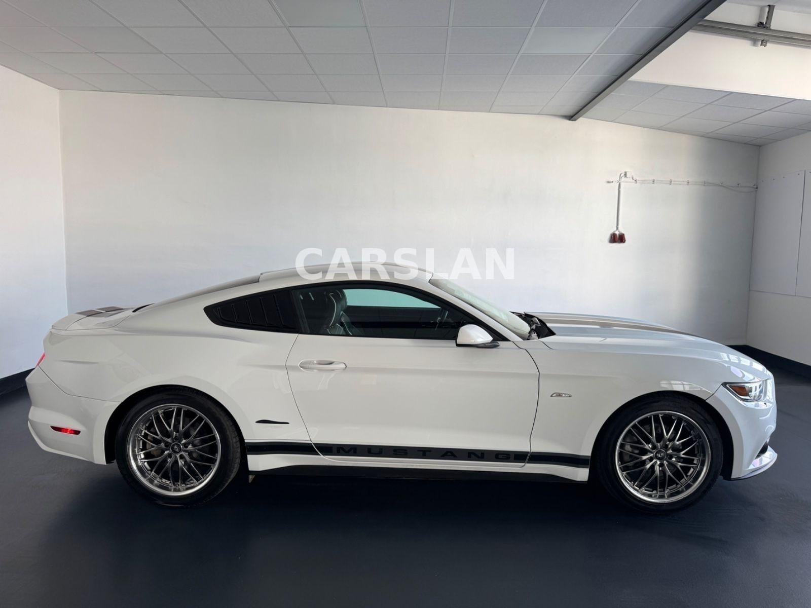 Ford Mustang 3.7 V6 NAVI+LED+ALCNTR+R.KAM+SHZ+KEYLESS