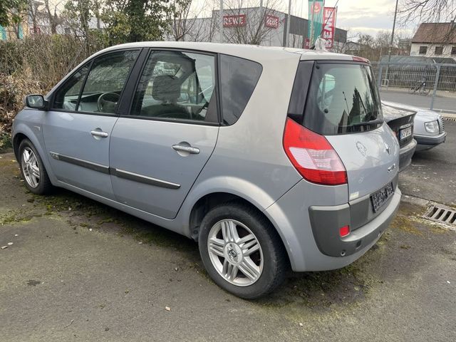 Renault Scenic 2.0 16V Privilege, keinen TÜV