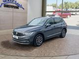 Volkswagen Tiguan 1.5TSI Life  LED/Navi/Winterpaket
