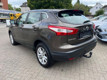 Nissan Qashqai - 2