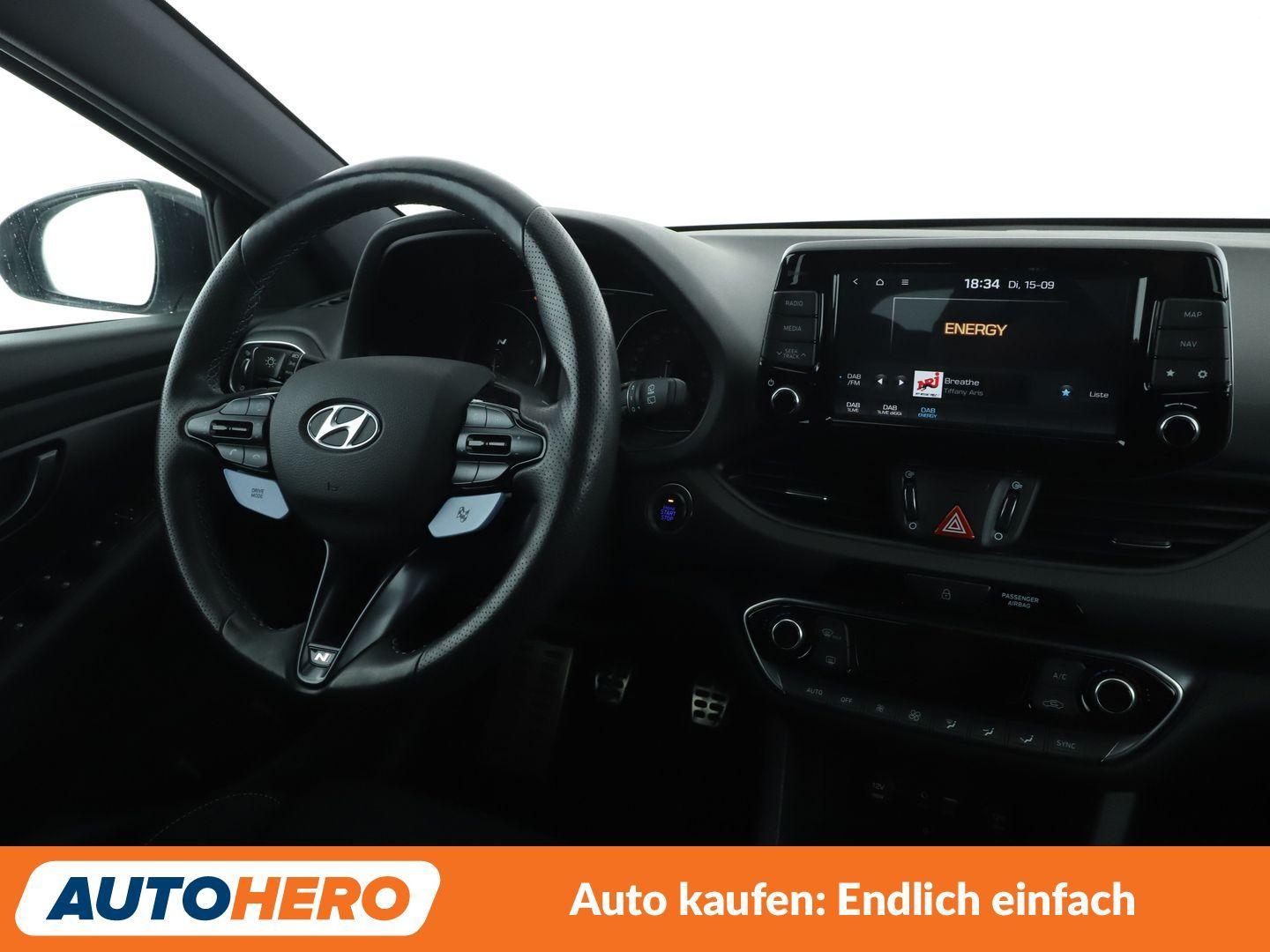 Hyundai i30 2.0 TGDI N Performance*TEMPO*CAM*SHZ*KLIMA*