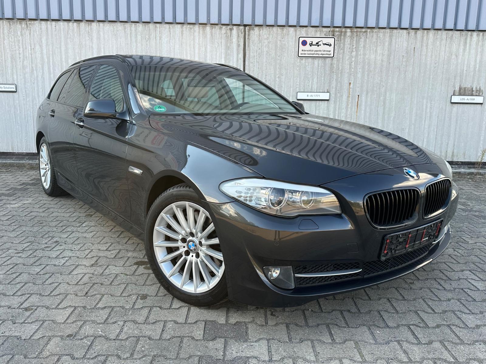 BMW 525 d Touring *Autom.*Xenon*Pano*Leder*R.CAM*