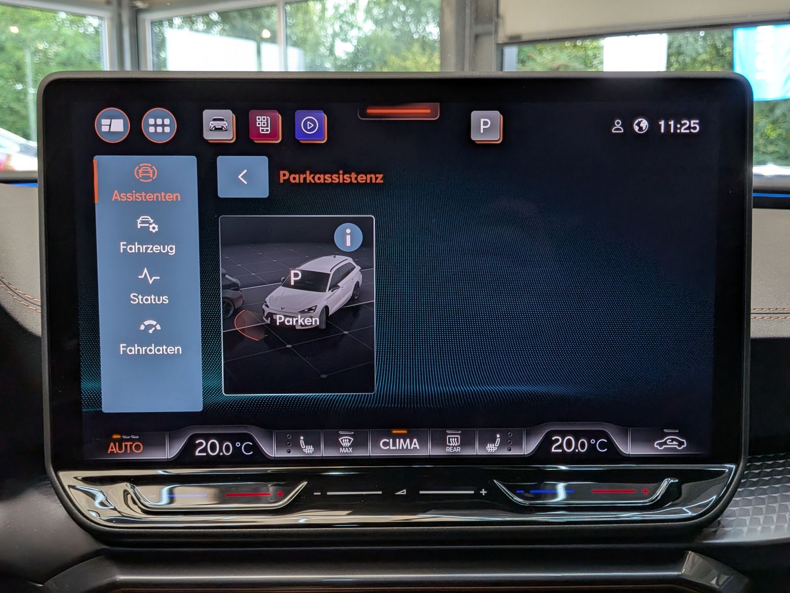 Fahrzeugabbildung CUPRA Leon 1.5 eTSI Dynamic-Edge-Paket AHK*PANO*CAM*18