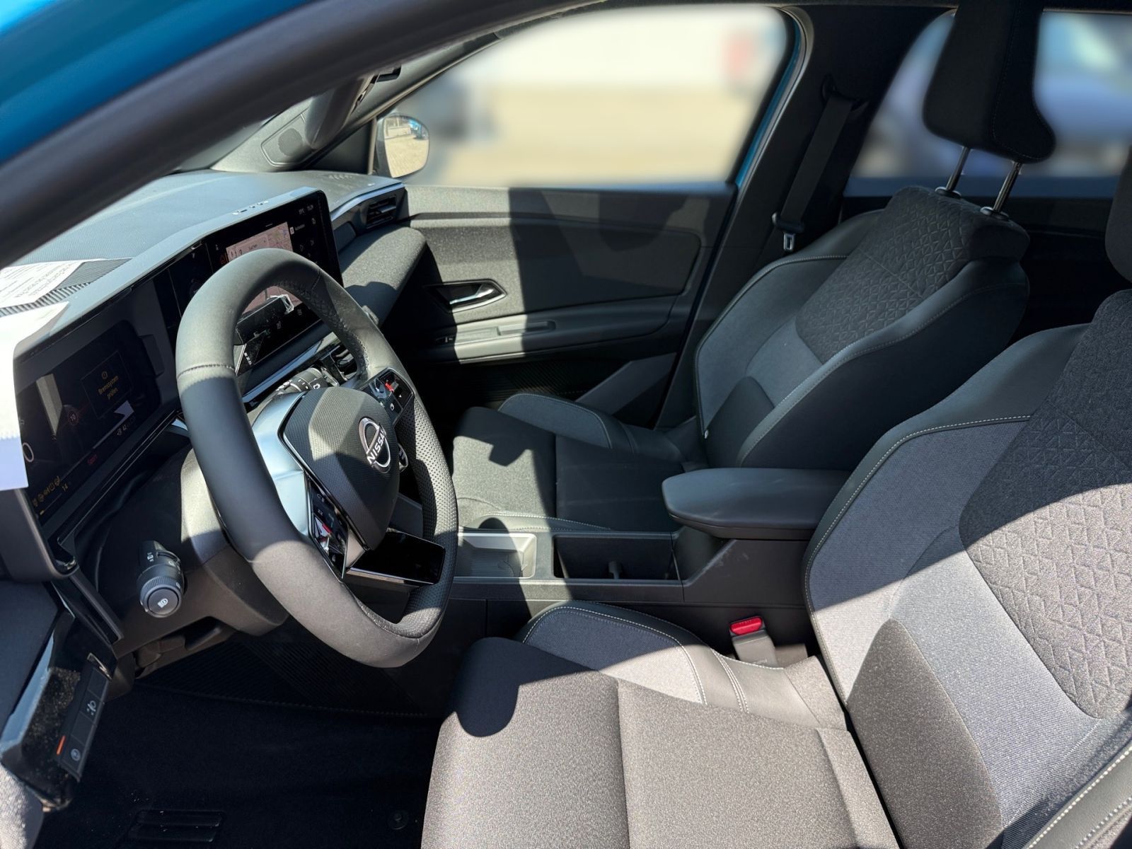 Fahrzeugabbildung Nissan Micra Advance 40 kW/h Automatik *WINTERPAKET*NAV