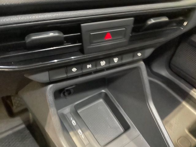 Fahrzeugabbildung Ford Transit Connect Trend L1 Navi Digitales Cockpit