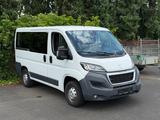 Peugeot Boxer BlueHDi 120Ps Premium 9Sitze... - Peugeot Boxer mit Diesel-Antrieb: 1.9
