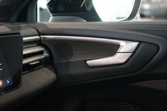 AUDI A5 Avant TDI quattro | S line | B&O| Pano AUDI A5 Avant TDI quattro | S line | B&O| Pano