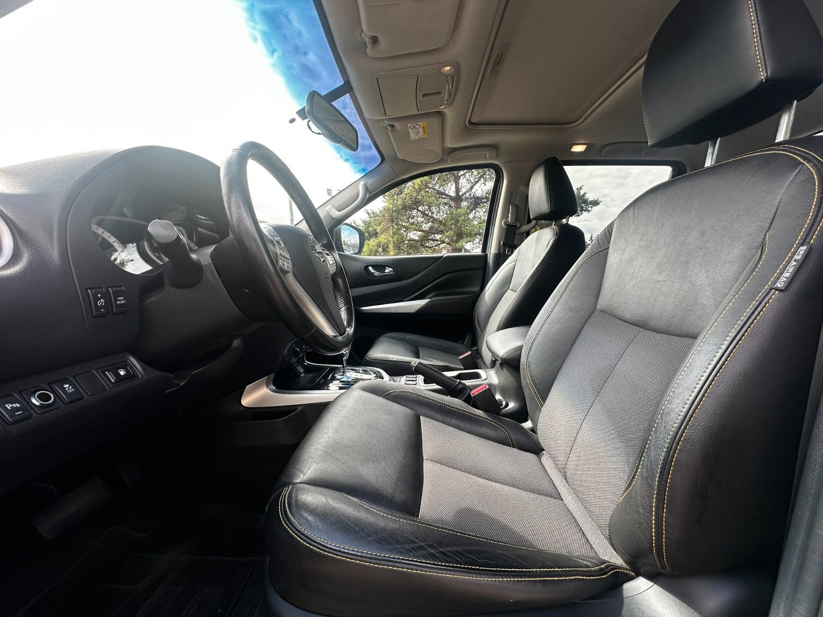 Fahrzeugabbildung Nissan N-Guard Double Cab/SH Gepflegt/Optik,Technik Top