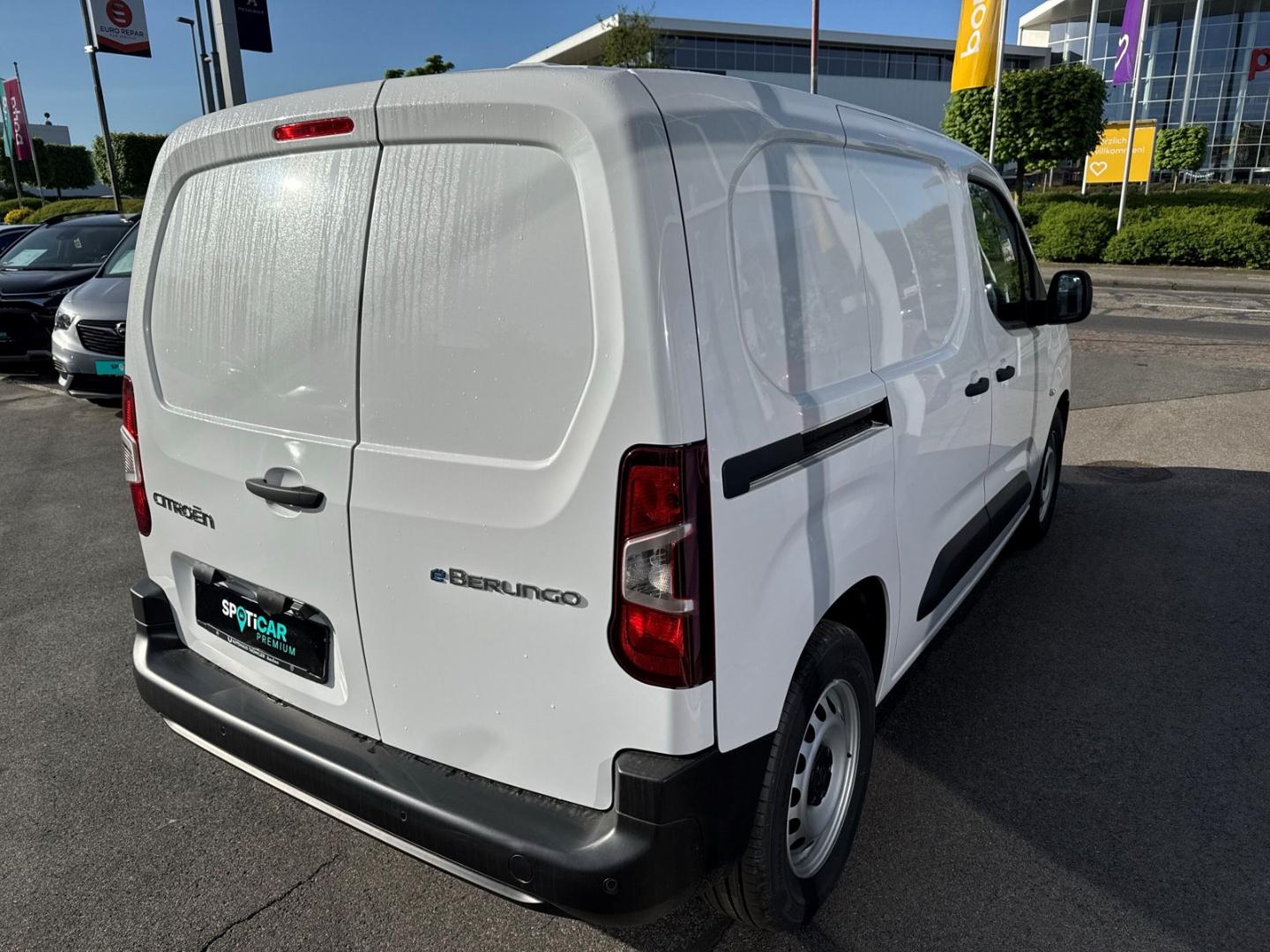 Citroën Berlingo L1+ Elektro Ganzjahresreifen Apple CarP