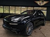 Porsche Cayenne Turbo S SPORT/KAMERA/PANO/BURMESTER/21" - Porsche in Göttingen