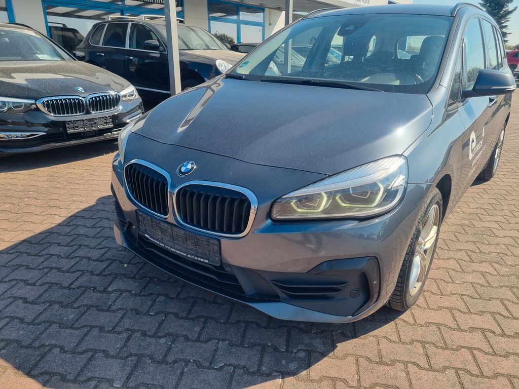 Image of BMW 218