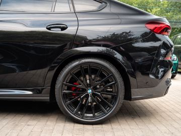 BMW X6 - 12