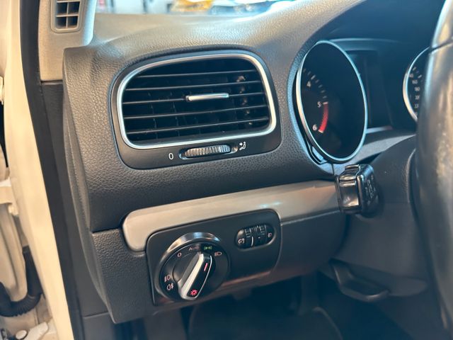 Volkswagen Golf VI*TEMPO*NAVI*PDC*ALCANTARA*1-HAND*