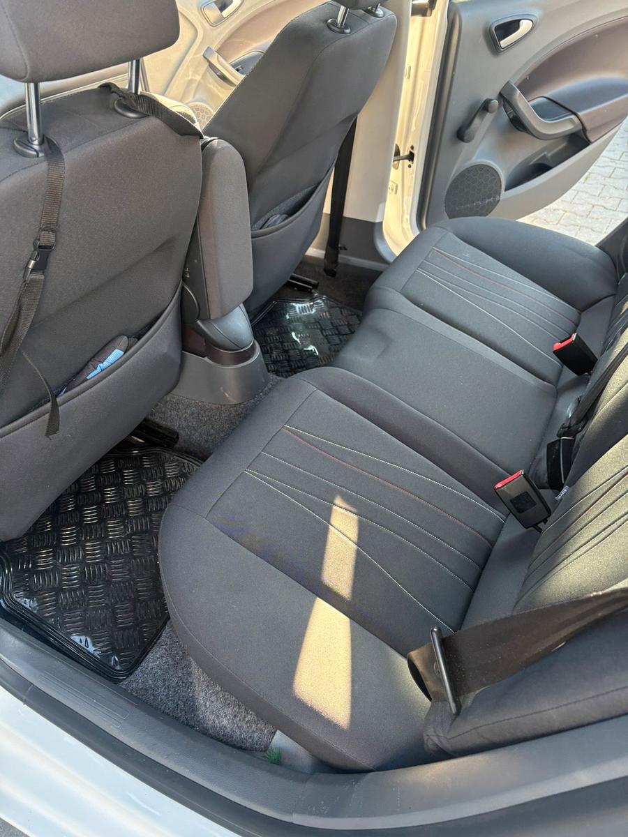 Seat Ibiza 2012 — photo 5