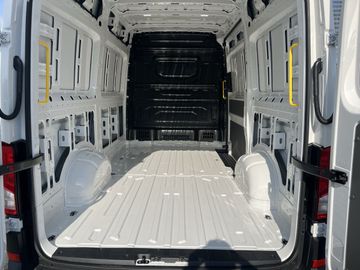 Volkswagen Crafter - 6