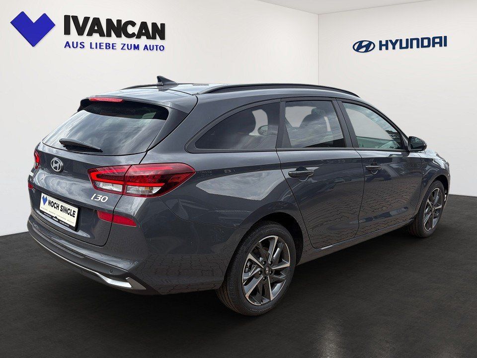 Fahrzeugabbildung Hyundai i30 Kombi 1.0T 115PS Trend