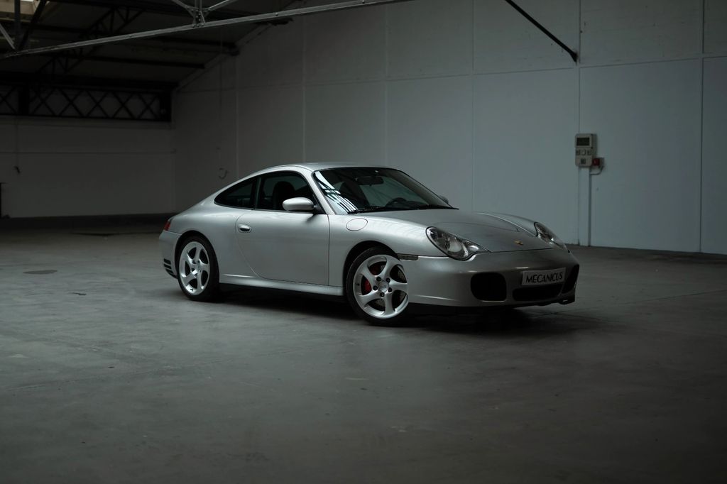 Porsche 996