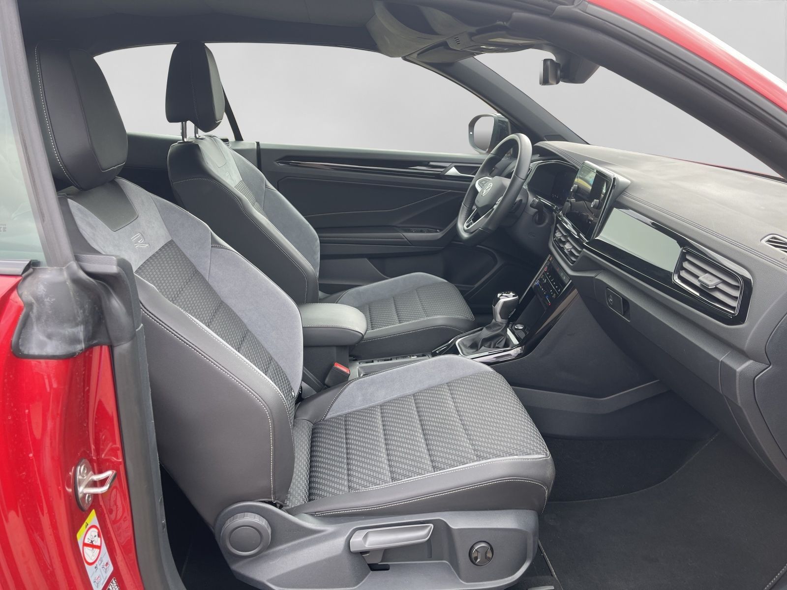 Volkswagen T-Roc - Bild 5