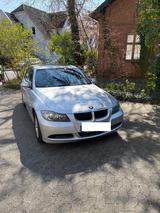 BMW 320i E90 aus 1. Hand  - BMW 320 mit Benzin-Antrieb: Limousine, E90 320i