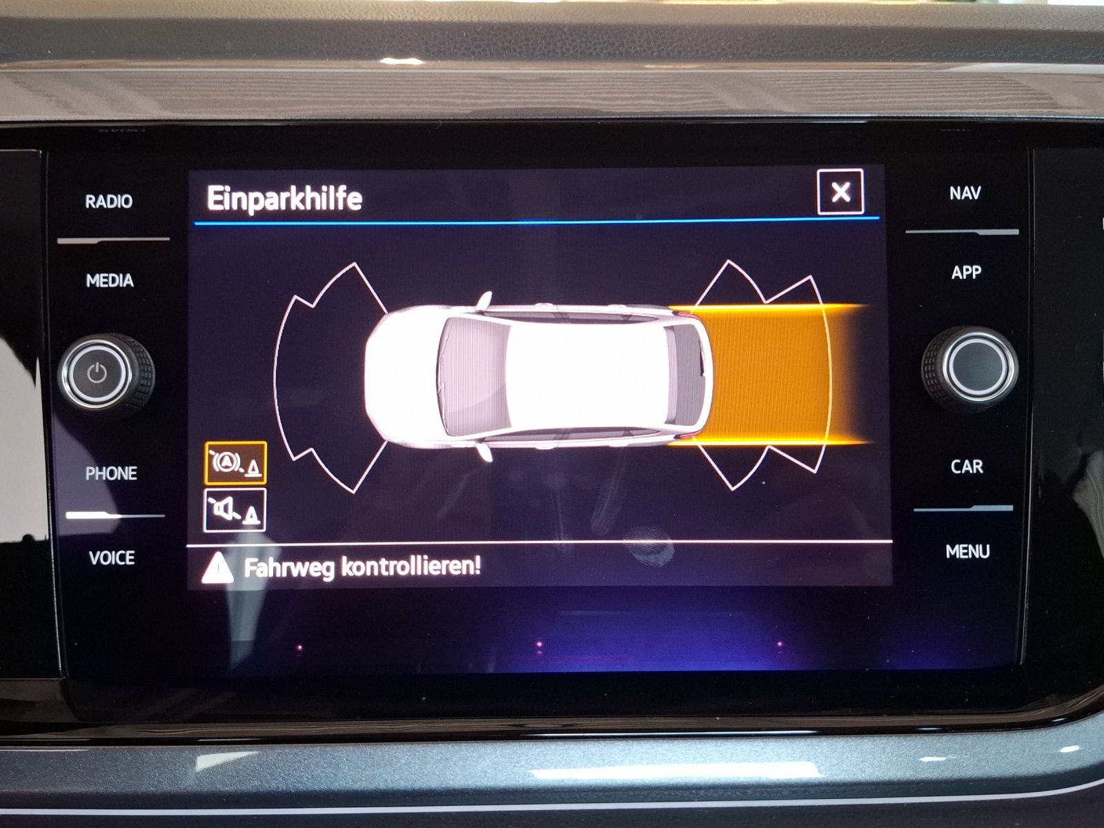 Fahrzeugabbildung Volkswagen Taigo TSI Style Matrix Navi AID ACC PDC SH 17"
