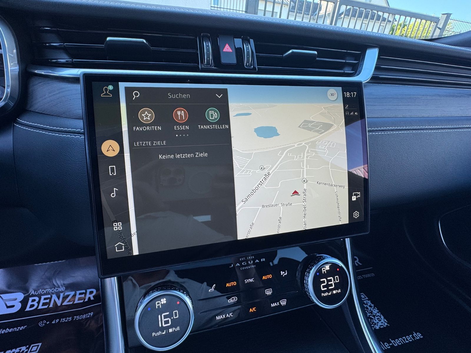 Fahrzeugabbildung Jaguar XF Sportbrake R-Dynamic SE AWD/PANO/KAM/MERIDIAN
