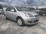 Ford Fiesta 1.6 Benzin - Ford Fiesta aus 2007: 1.6
