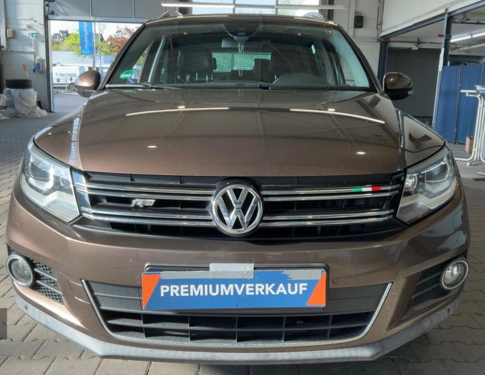 Volkswagen Tiguan Sport & Style 4Motion LEDER-PANO-R.LINE