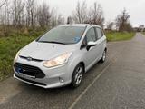 Ford B-Max 1,6 Ti-VCT 104 PS, Allwetter, AHK - Ford B-Max mit Benzin-Antrieb: Limousine, 1.6