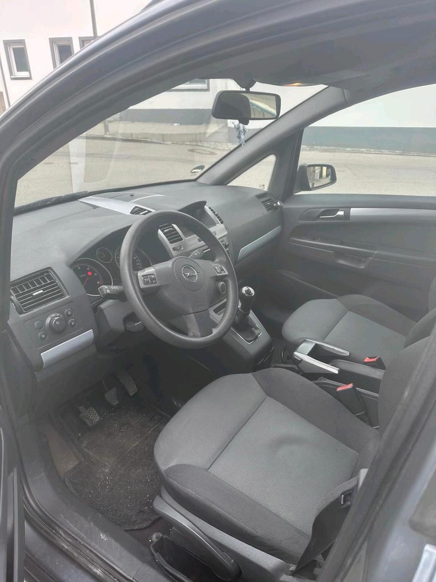 Opel Zafira 2006 — photo 7
