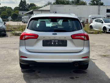 Ford Focus - 10