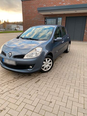 Renault Clio-1.6/ 16V