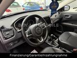 Jeep Compass Limited 4WD Autom. NAVI*LED*ACC*BEATS* - Jeep Compass mit Benzin-Antrieb: Allradantrieb, Geländewagen, Automatik