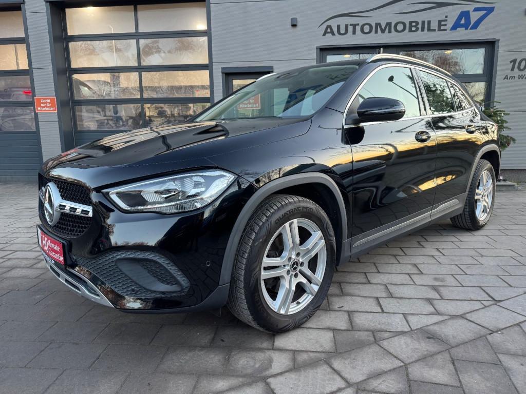 Mercedes-Benz GLA 200 d 4Matic Progressive *LEDER/AHK*