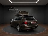 Volkswagen Golf VI Variant Comfortline / Behindertengerecht - aus 2011: Kombi