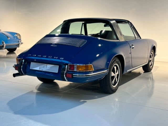 Porsche 912 Targa Matching numbers 5 speed