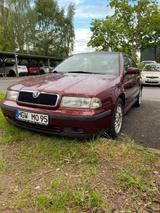 Skoda Kilometerstand 154.000 - gebrauchte Skoda Octavia aus dem Jahr 1999