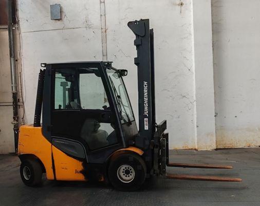 Jungheinrich DFG430s /5828 std/ 4.3m/ 2014 bj